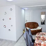 Hajnal Apartmán *