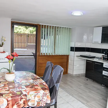 Apartamento Hajnal *
