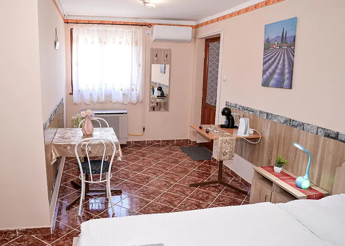 Hajnal Apartament